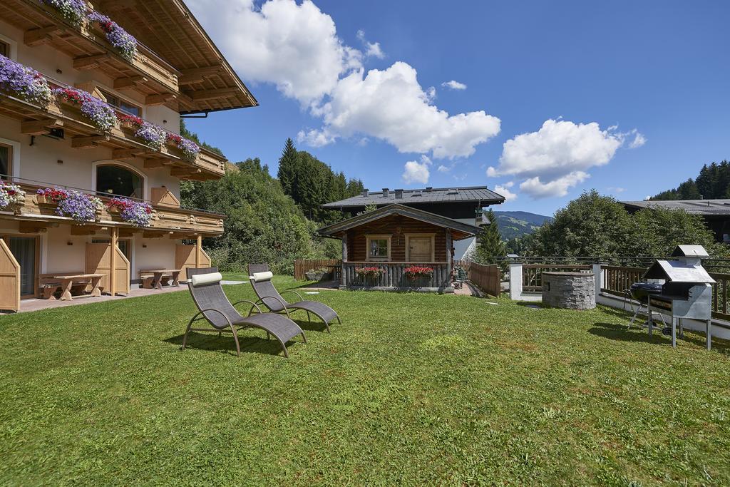 Pension Gabi Saalbach-Hinterglemm Extérieur photo